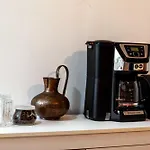 Retro With A Barkyard - Pet Friendly * براشوف
