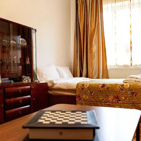 Holiday home Retro With A Barkyard - Pet Friendly *