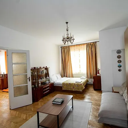 Retro With A Barkyard - Pet Friendly *