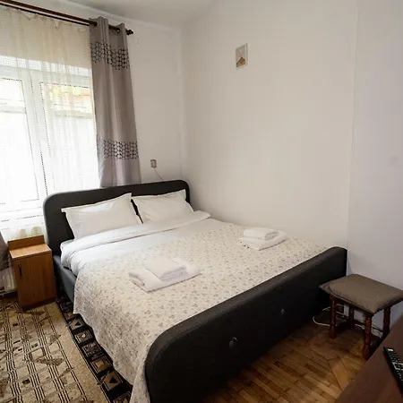 Retro With A Barkyard - Pet Friendly בית נופש *