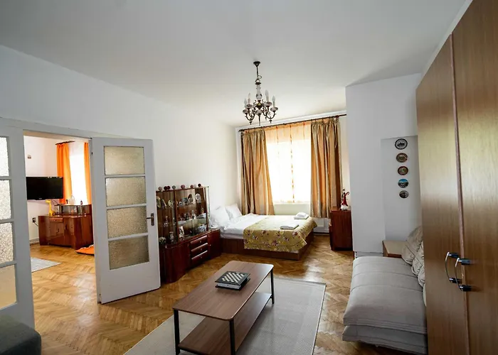 Retro With A Barkyard - Pet Friendly *