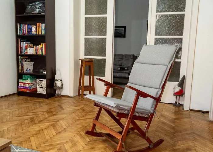 Retro With A Barkyard - Pet Friendly 別荘