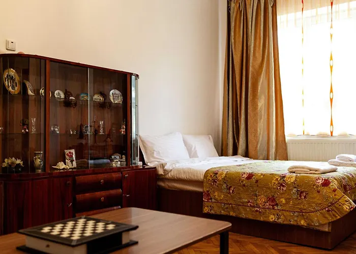 Retro With A Barkyard - Pet Friendly Σπίτι διακοπών Μπρασόβ