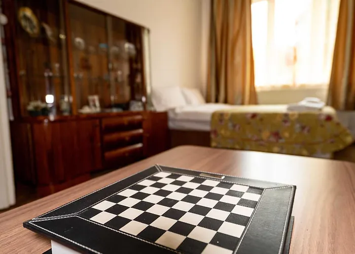 Retro With A Barkyard - Pet Friendly *